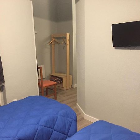 Hostal Rosales Aranda de Duero Esterno foto