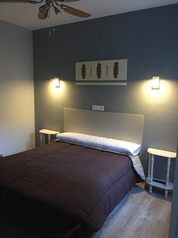 Hostal Rosales Aranda de Duero Esterno foto