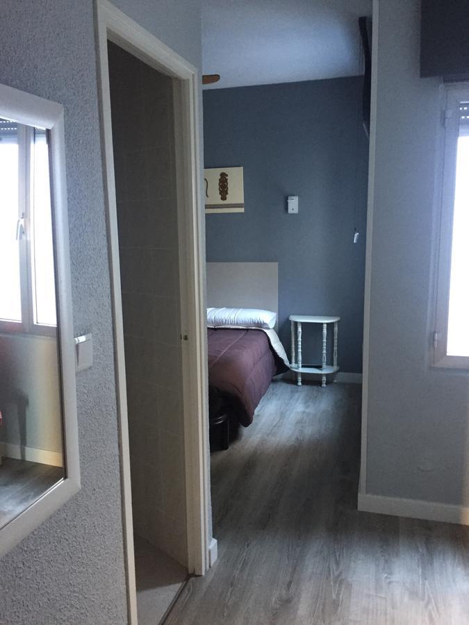 Hostal Rosales Aranda de Duero Esterno foto
